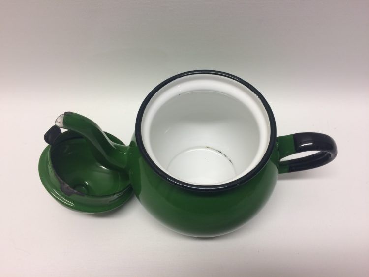 Glazed teapot