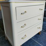 Scandinavian chest of drawers