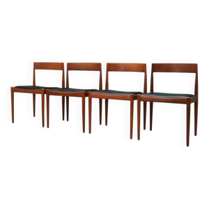 Ensemble de quatre chaises