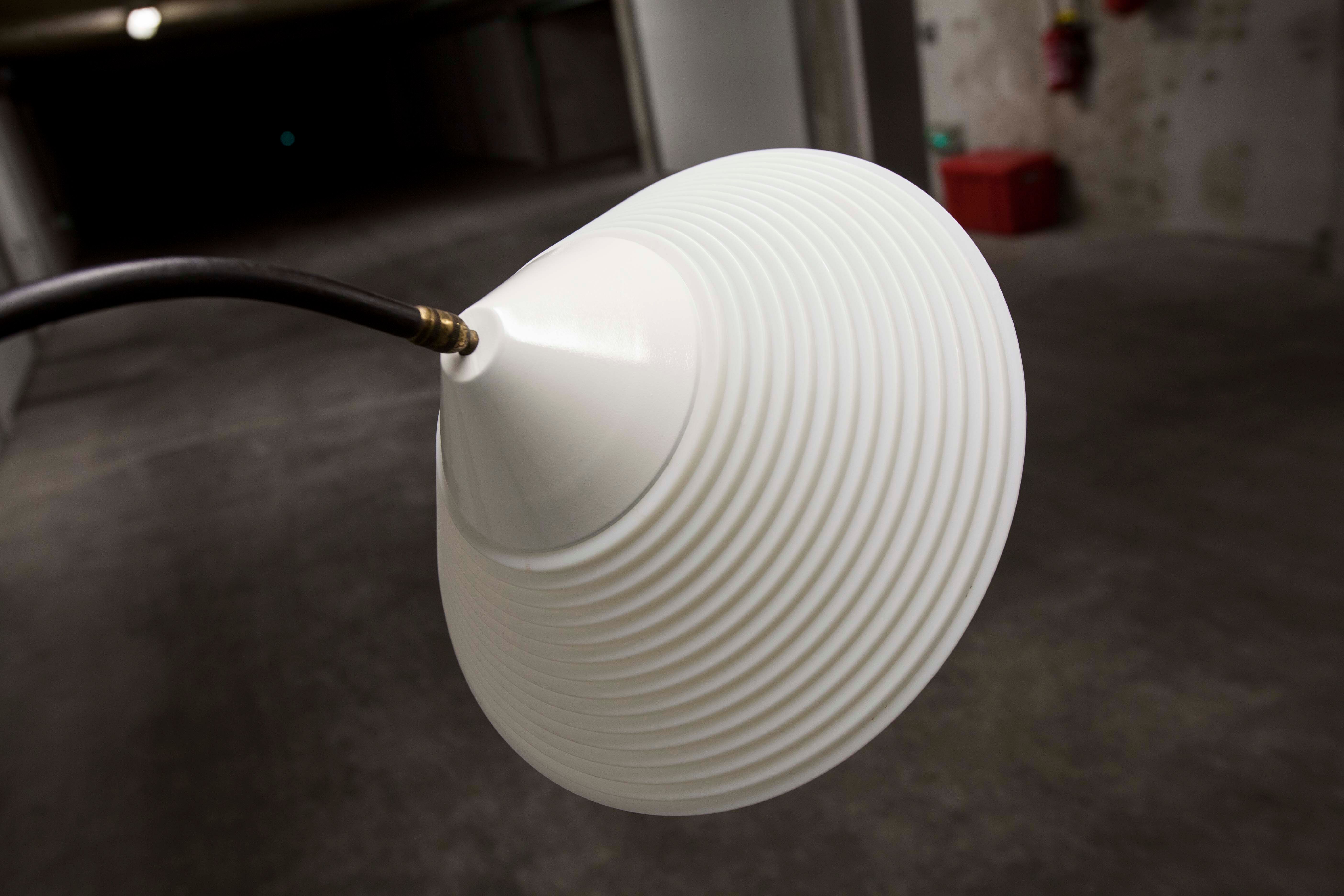 Floor lamp tripod Tablet door magazine 50 s