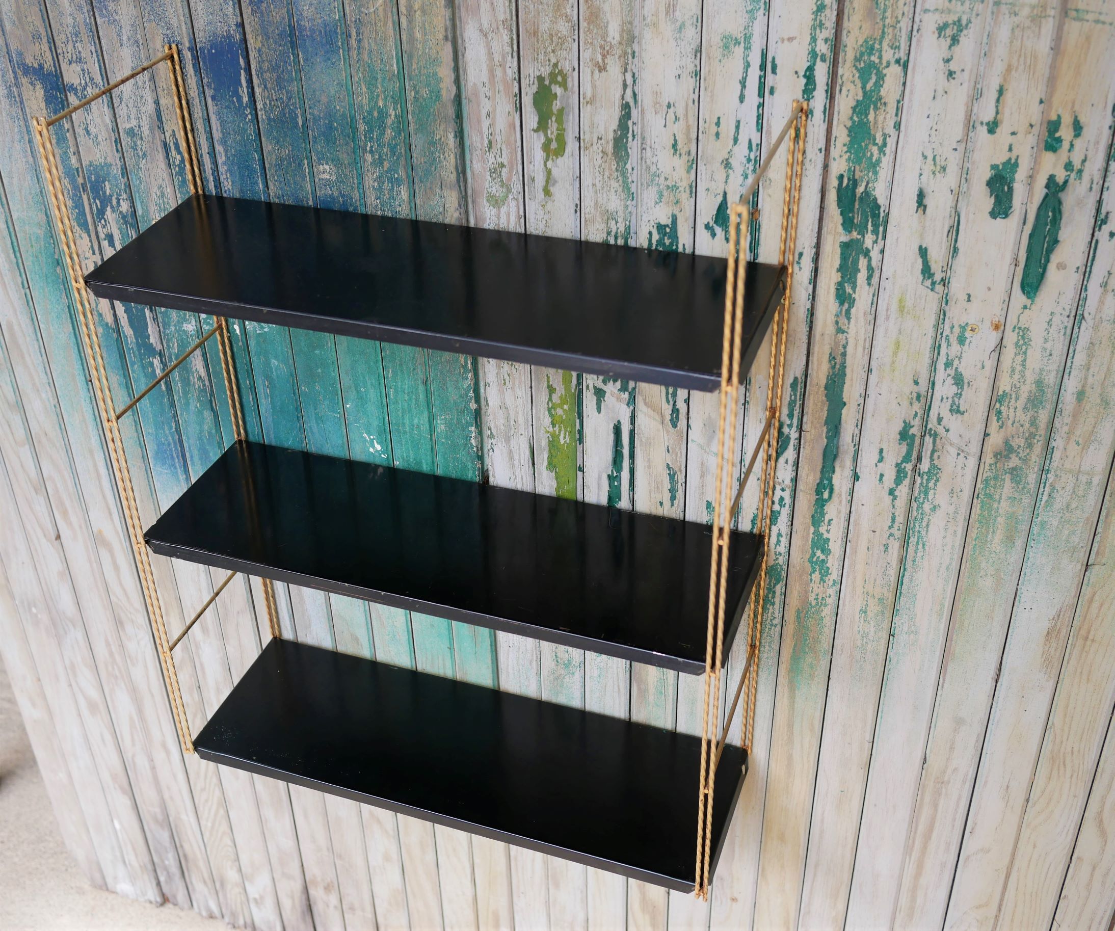 Modular shelf style String and taken, 60s