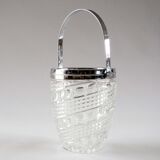 Circled ice bucket spiral pattern