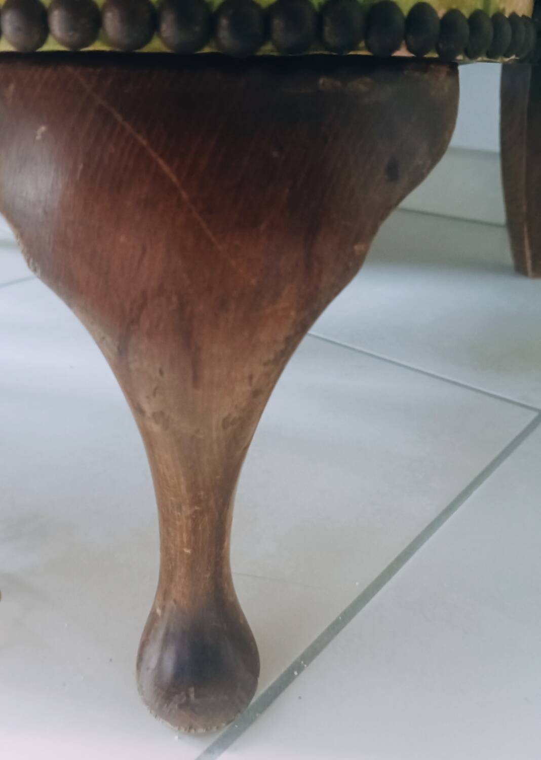 Fauteuils Chippindale avec de magnifiques motifs d'oiseaux.