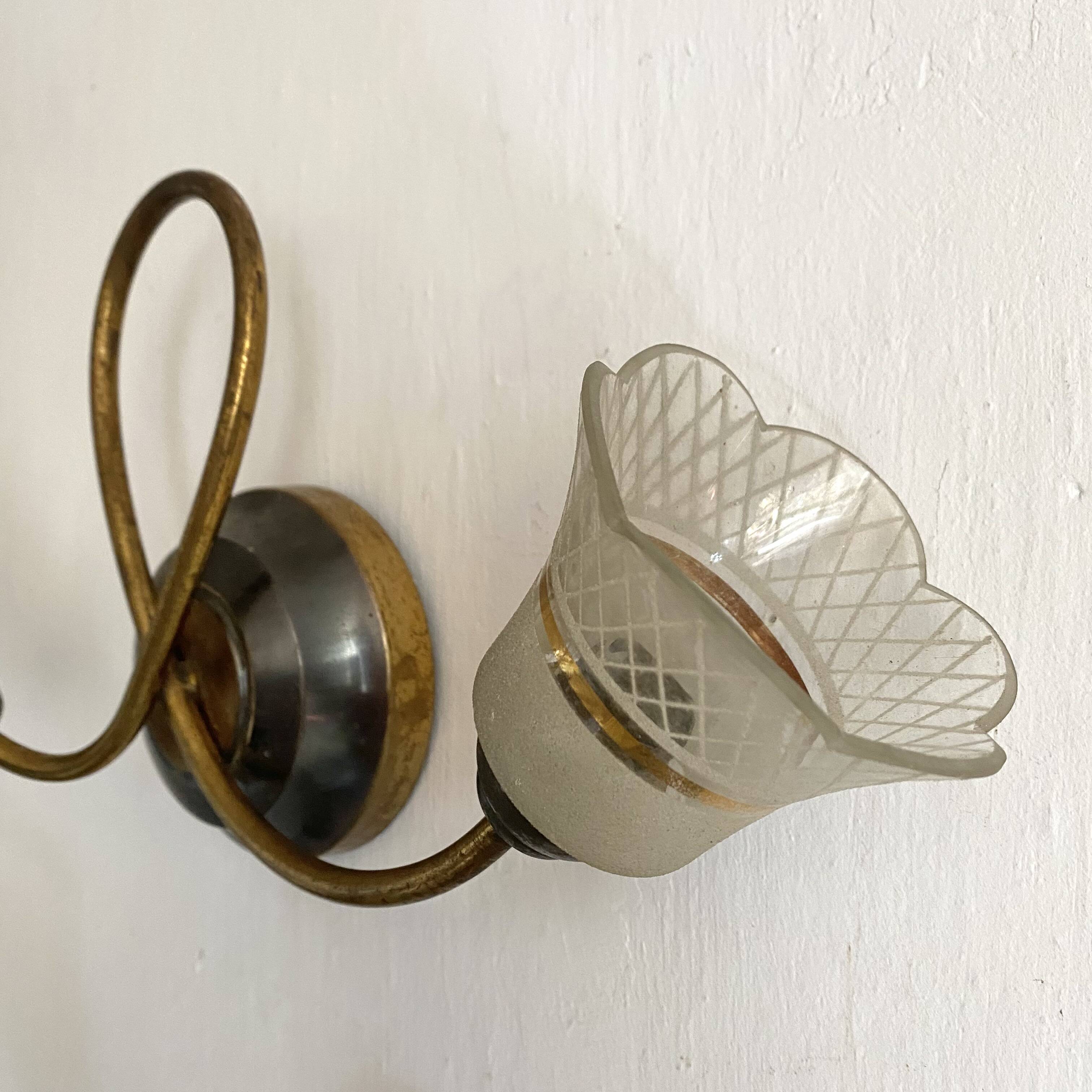 Pair of Art Deco double tulip wall lights