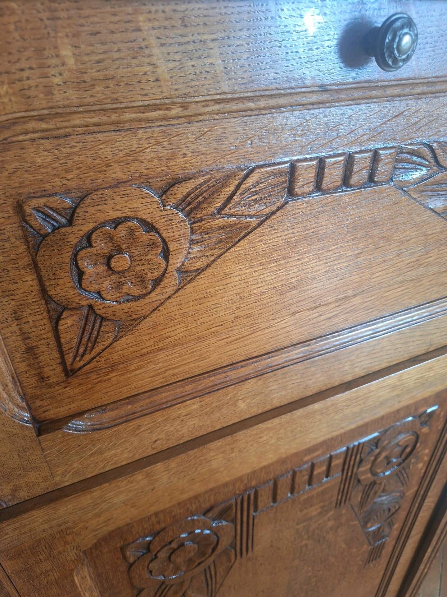 Large Art Deco music cabinet, antique bar, vintage console.