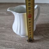 Pot à lait en porcelaine