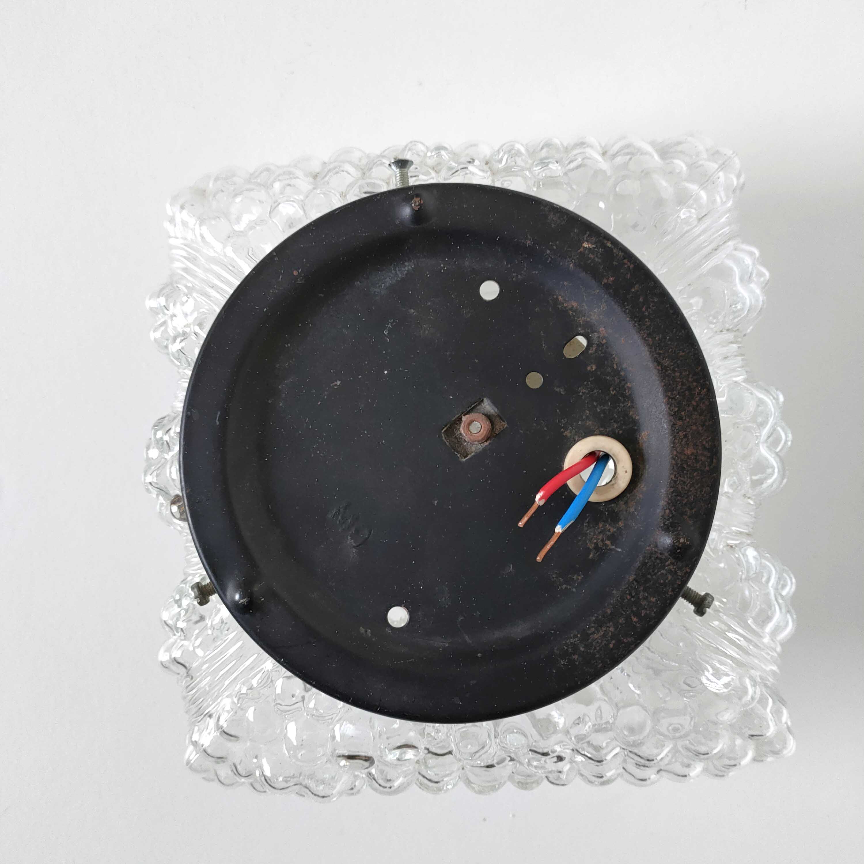 Molded glass bubble wall lamp