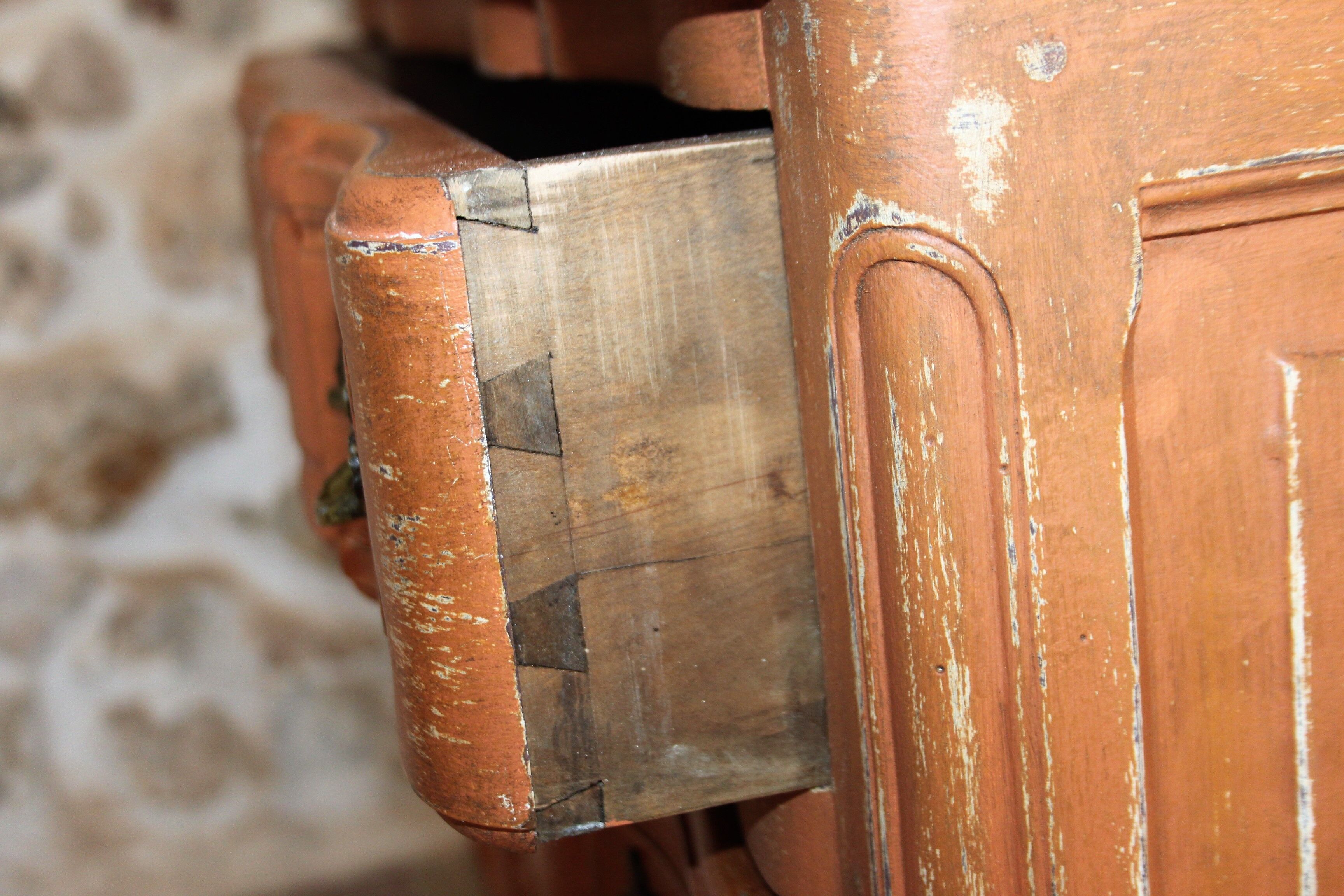 Chest of drawers skillet crossbow. Beginning of the XX th.