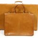 Ensemble de trois valises en cuir vintage
