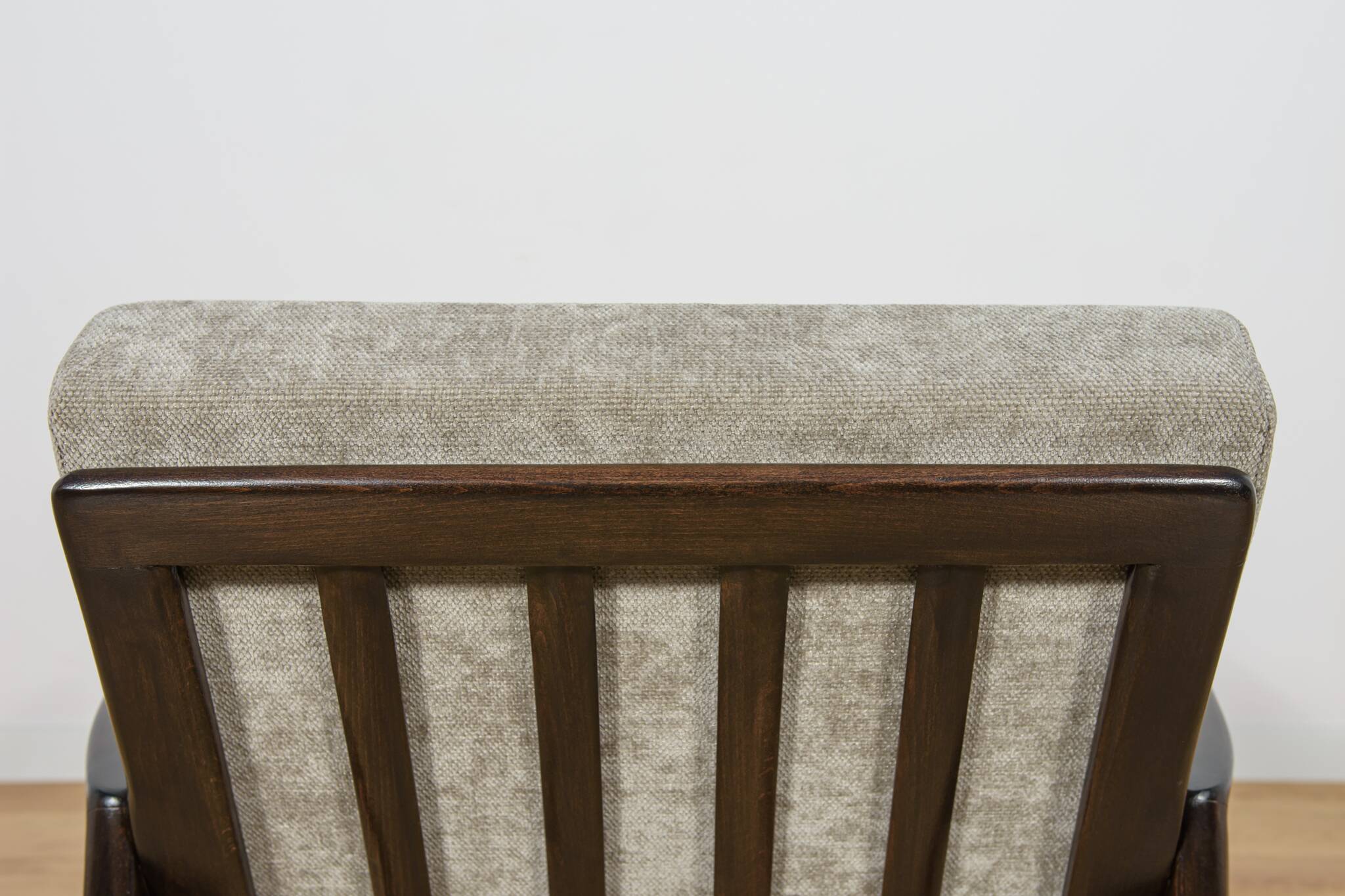 Model 300-139 Armchair from Swarzędz Factory, Poland, 1960s