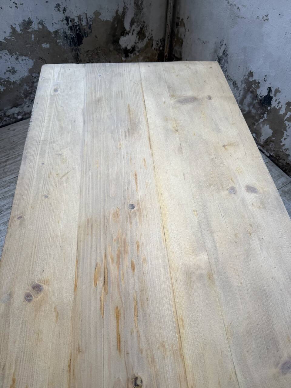 Table de ferme en pin et chêne