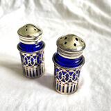 Duo of salt and pepper shaker