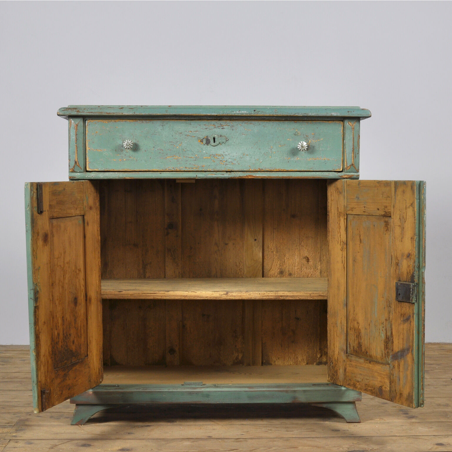 Vintage Pine buffet 1930's