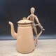 Cafetière émaillée beige