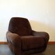 Paire de fauteuils velours seventies