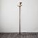 Lampe sur pied base trépied années 50 bois