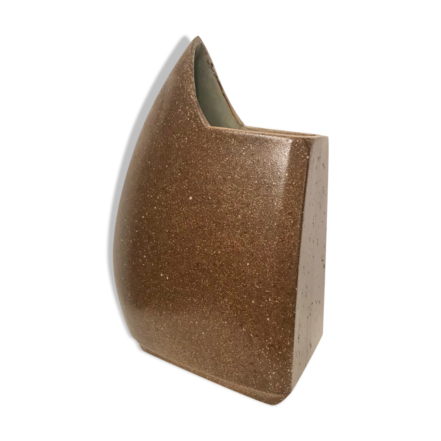 Vase en grès pyrité, la borne 1970