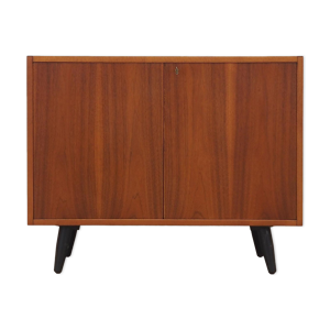 Armoire en teck, design