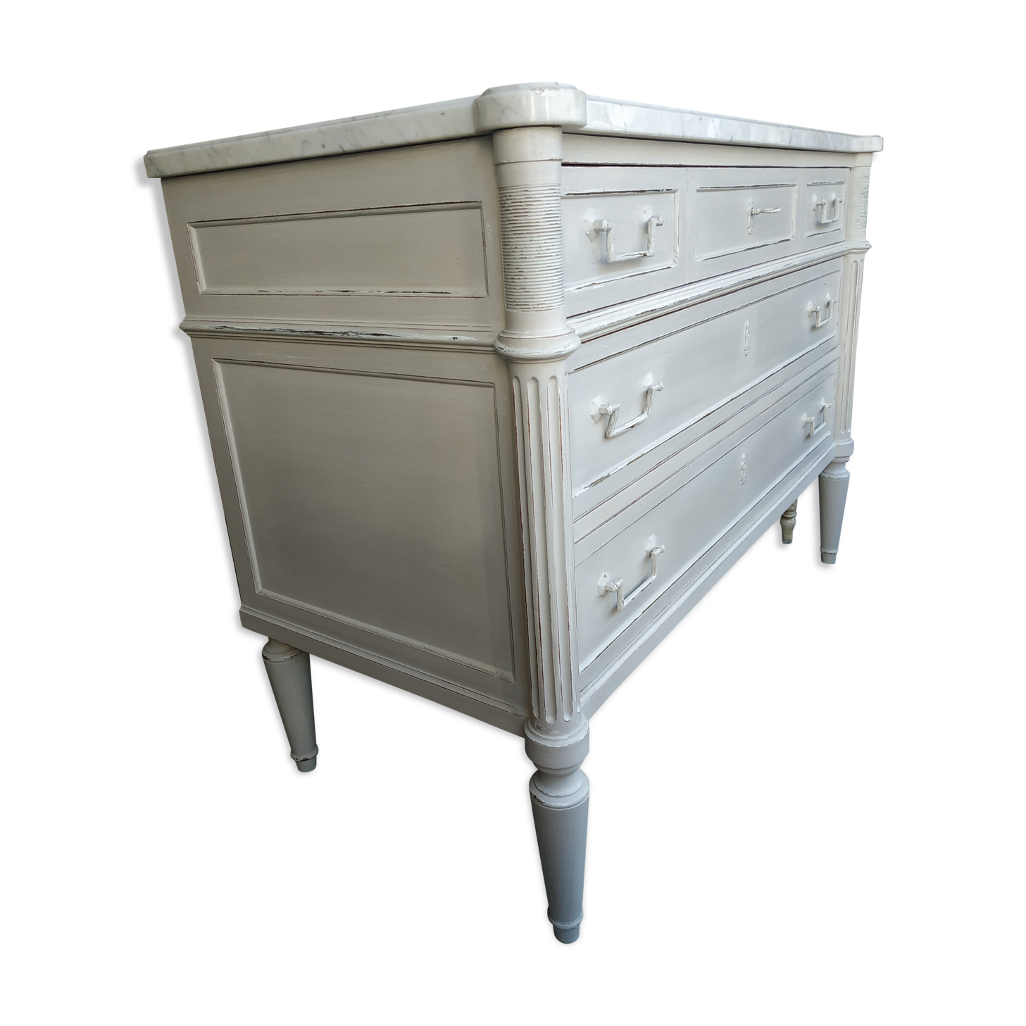 Louis XVI dresser
