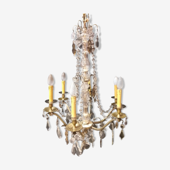 Chandelier with crystal tassels