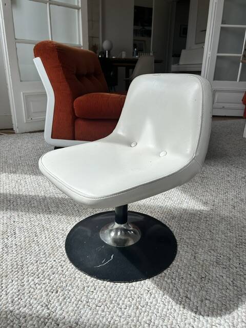 Child's swivel chair Space Age 1970s