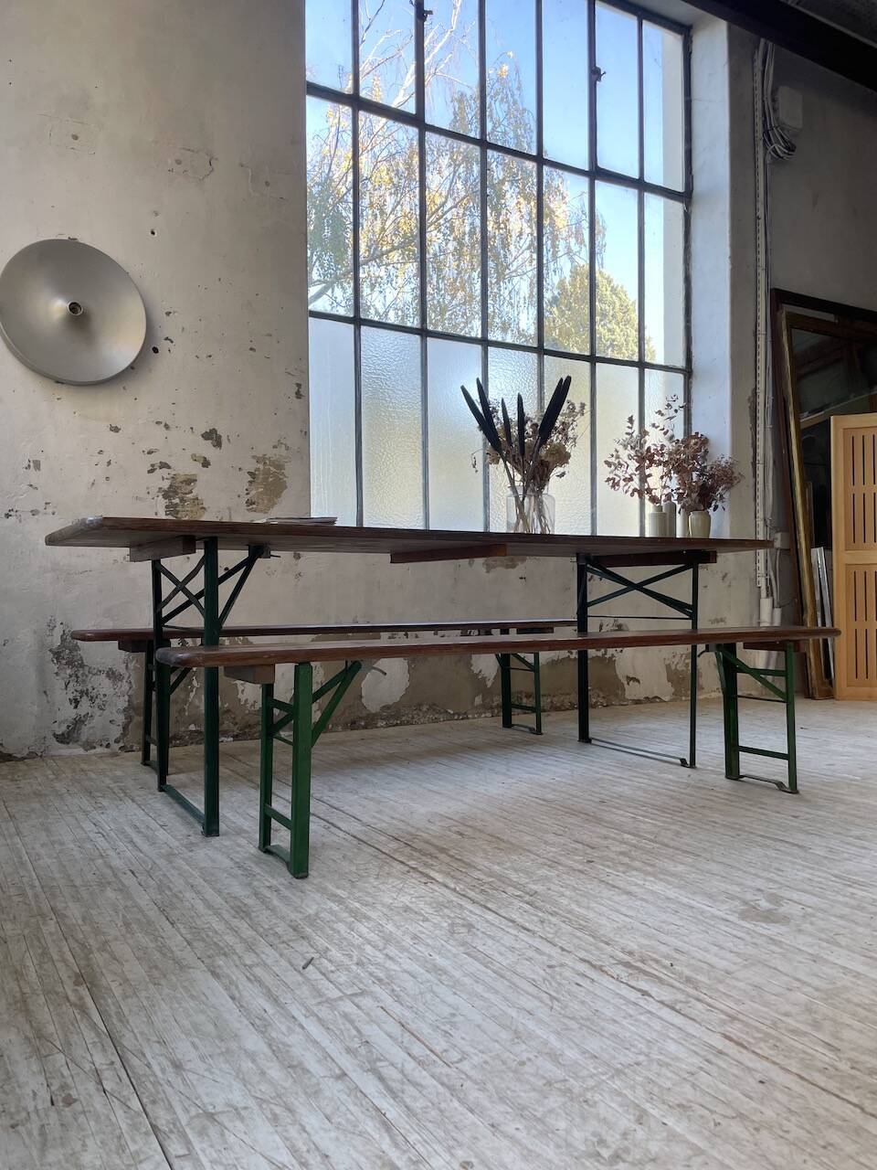 Guinguette table and its 2 benches