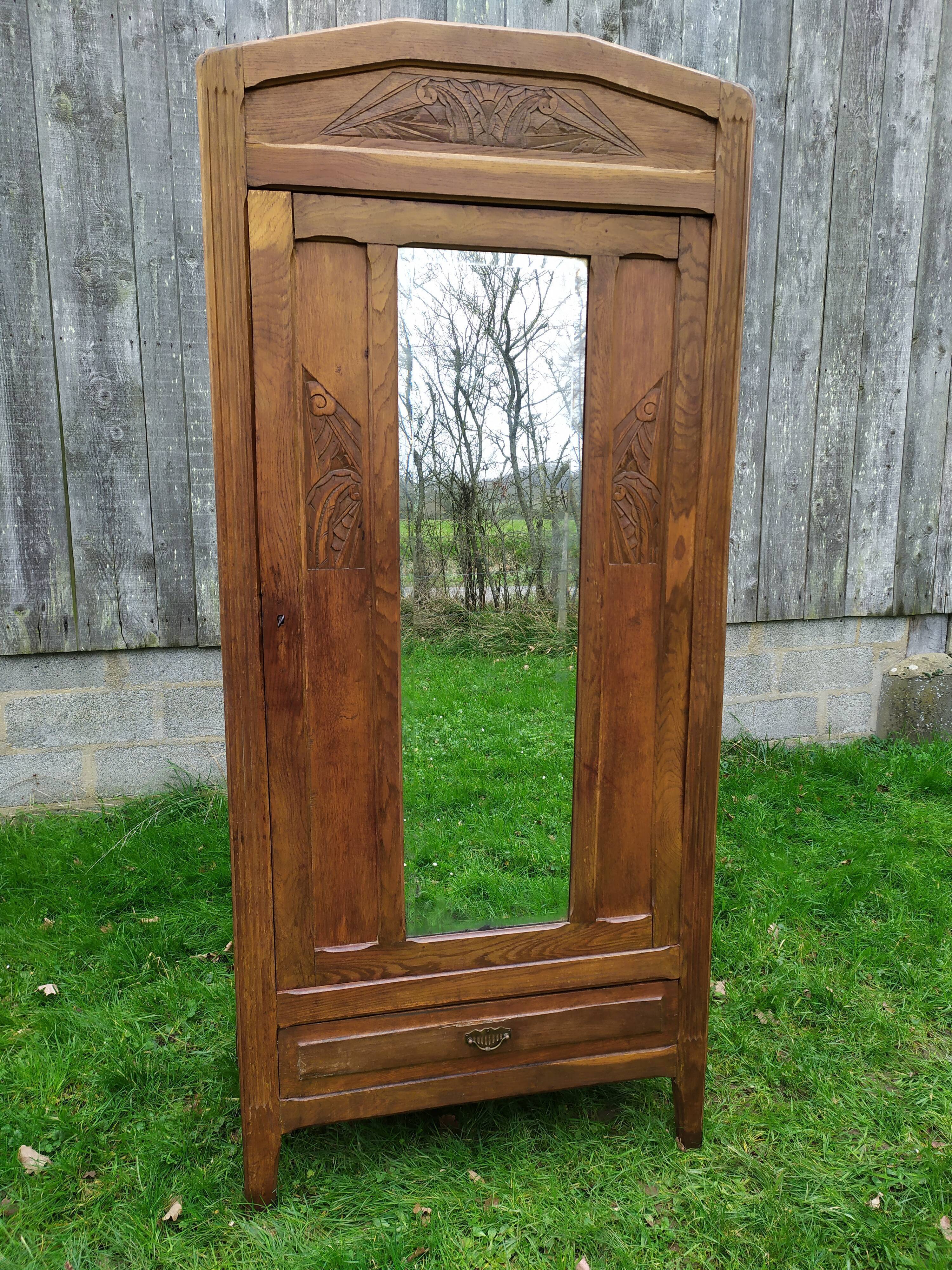 Armoire parisienne art déco