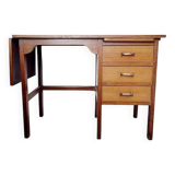 Children's desk