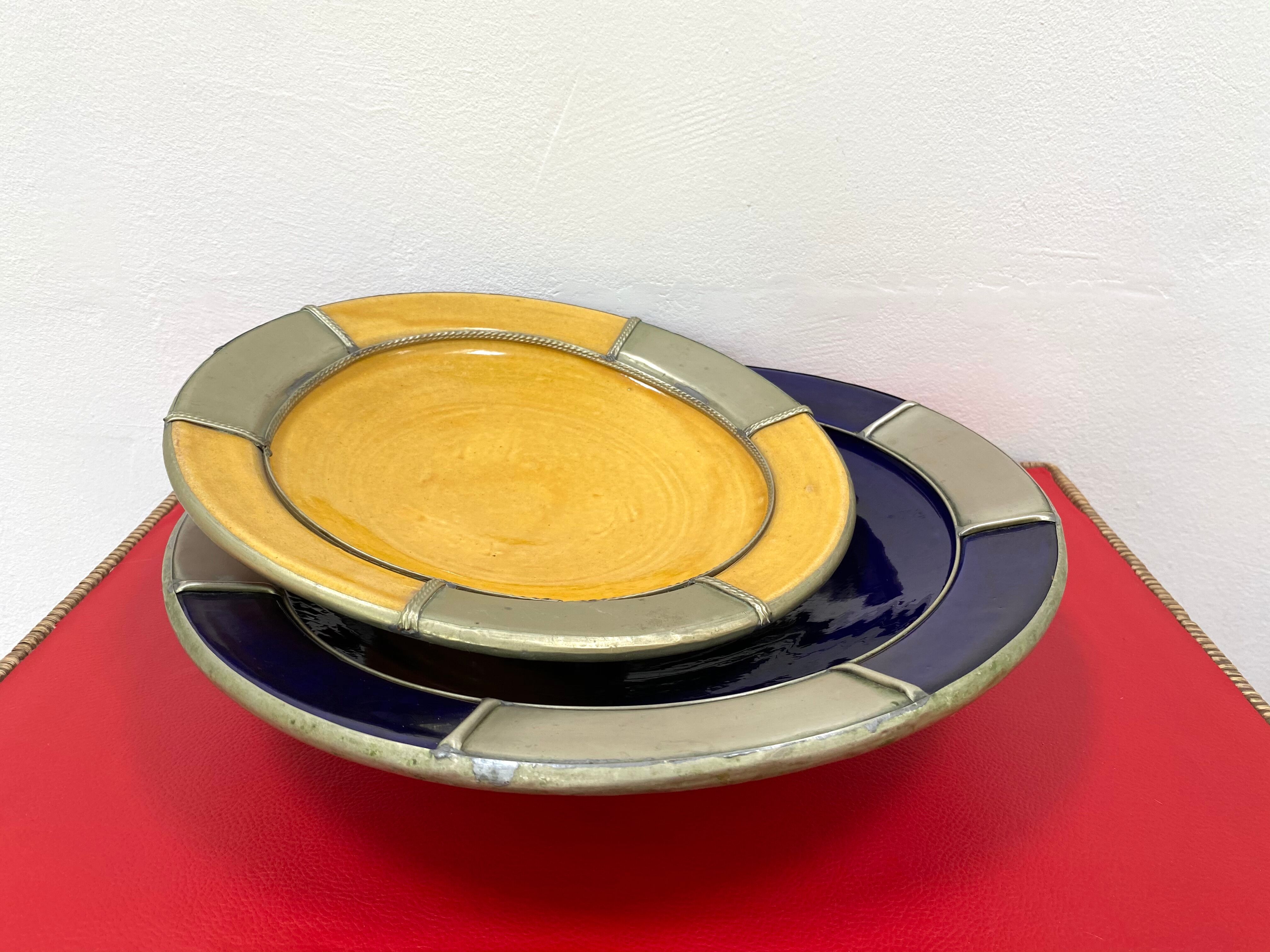Large hollow plate in blue ceramic from Morocco