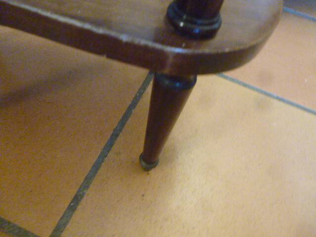 Pair of Antique Louis XVI Style Bean-Shaped Bedside Tables - Marble Top