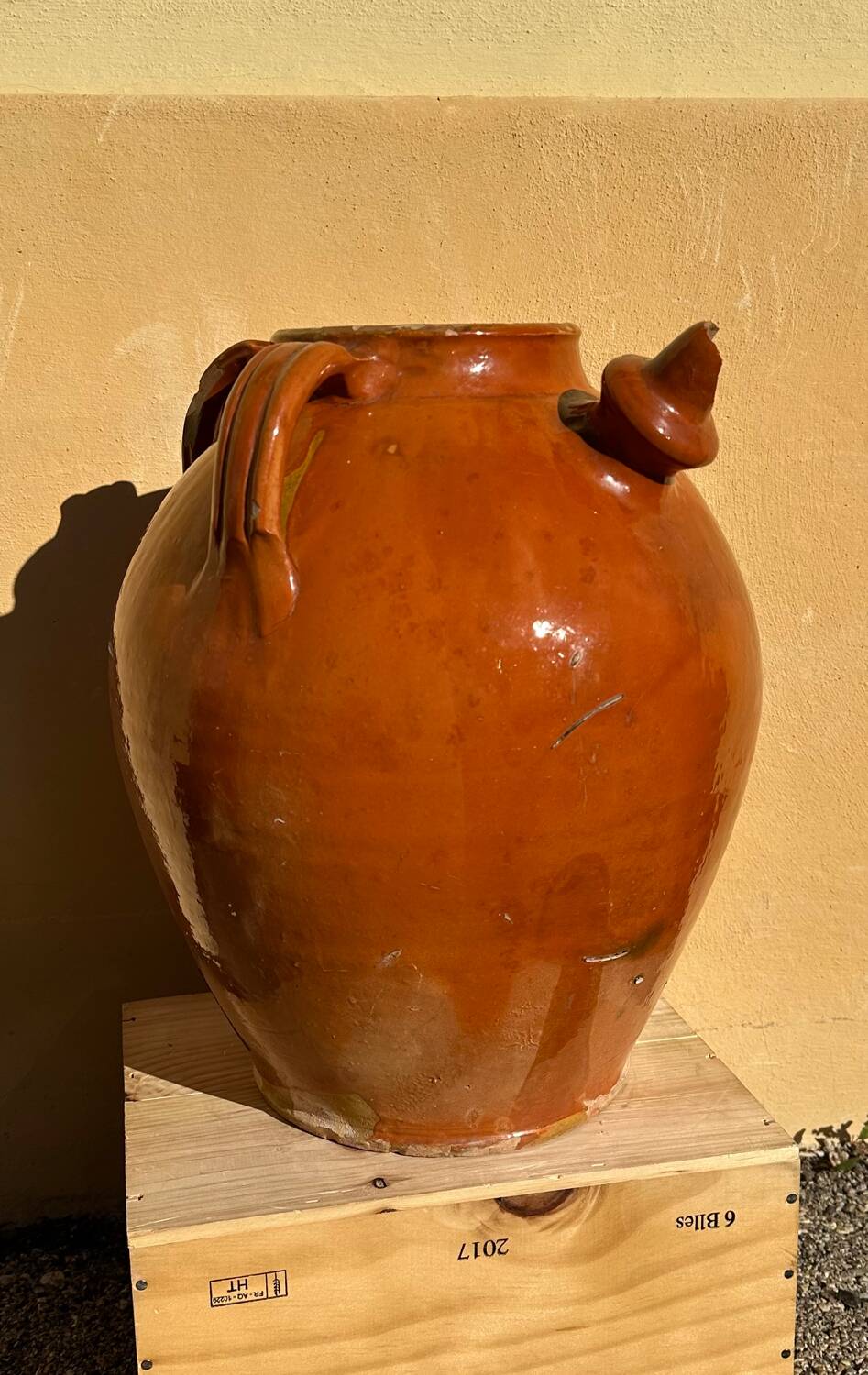 Glazed terracotta water jar, old Ardèche craftsmanship, 1800