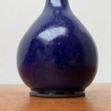 Minimalist mid-century pottery vase by BKW Böttger Keramik Wandsbek, Hamburg, Germany, 1960s.