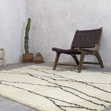 Moroccan berber wool rug 251 x 154 cm