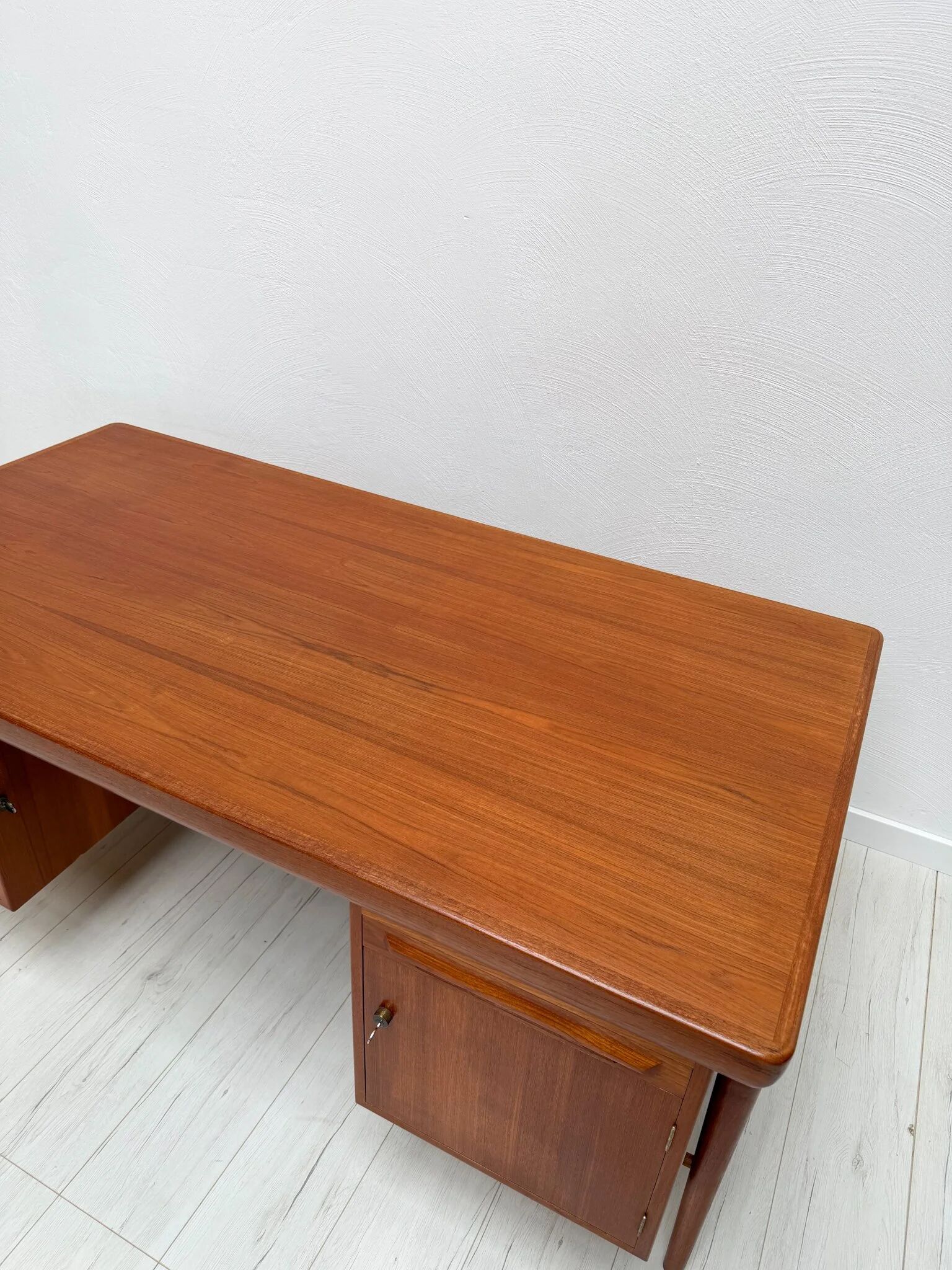 1960s Danish design teak executive writing desk by Ib Kofod-Larsen