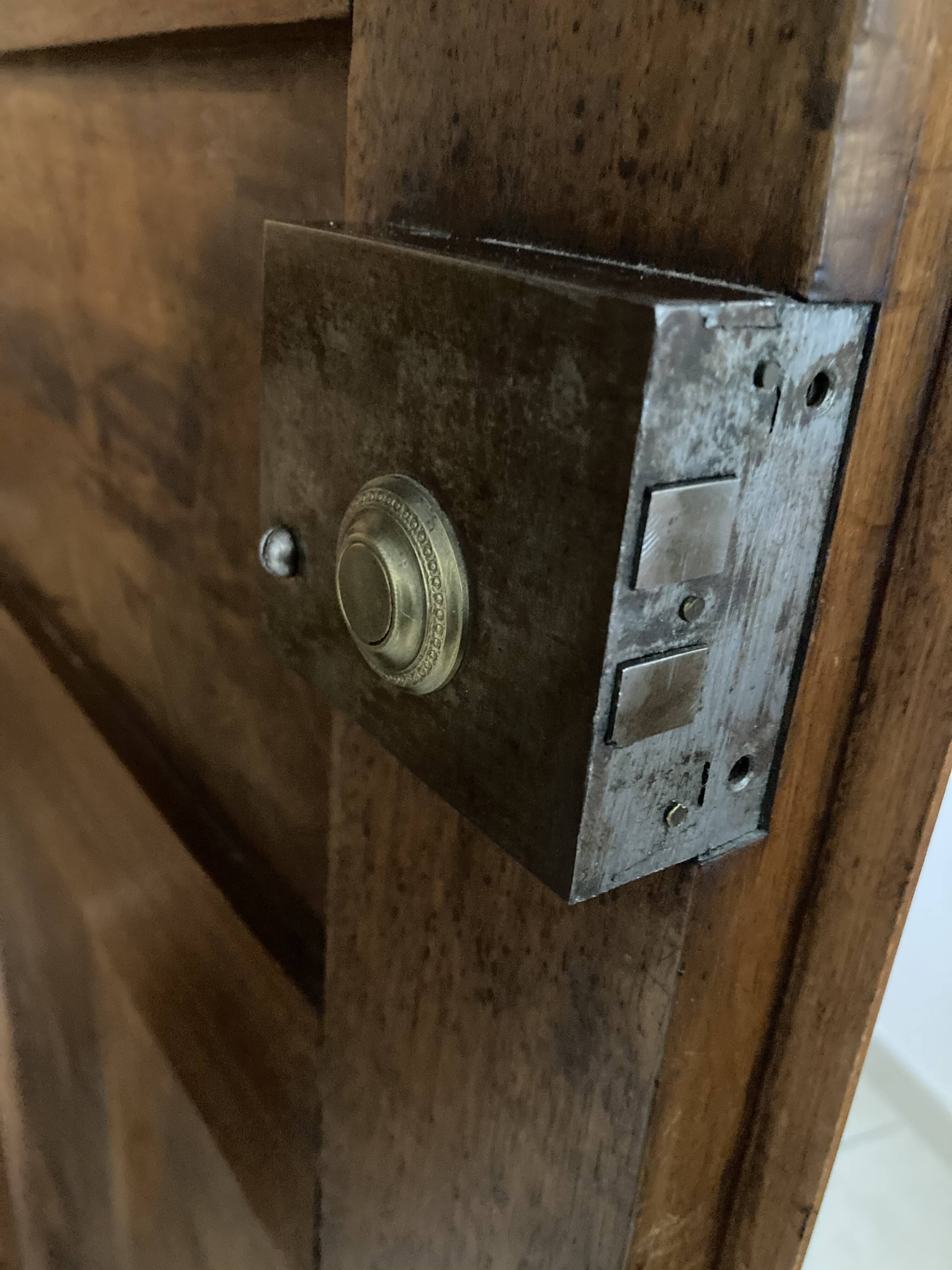 Louis-Philippe wardrobe