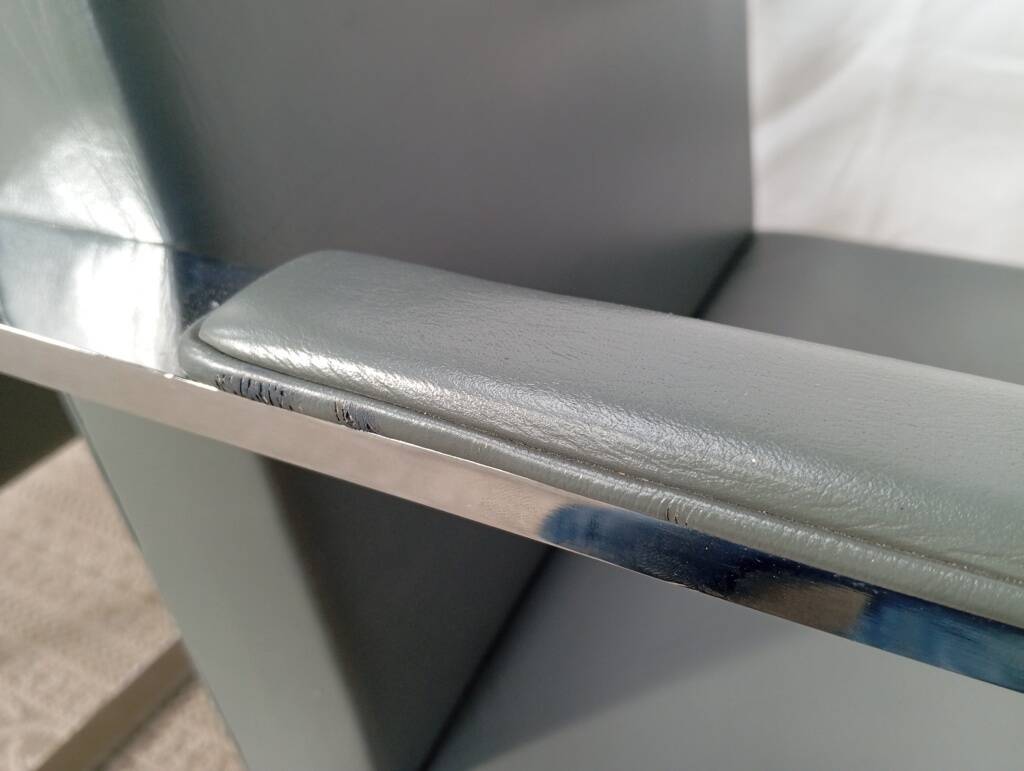Paire de fauteuils cuir  BRNO, design de L. Mies Van Der Rohe