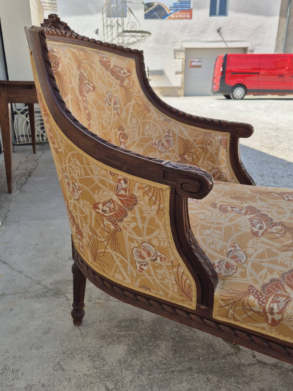 Chaise longue decorated with butterflies in Louis XVI style from the Napoleon III period