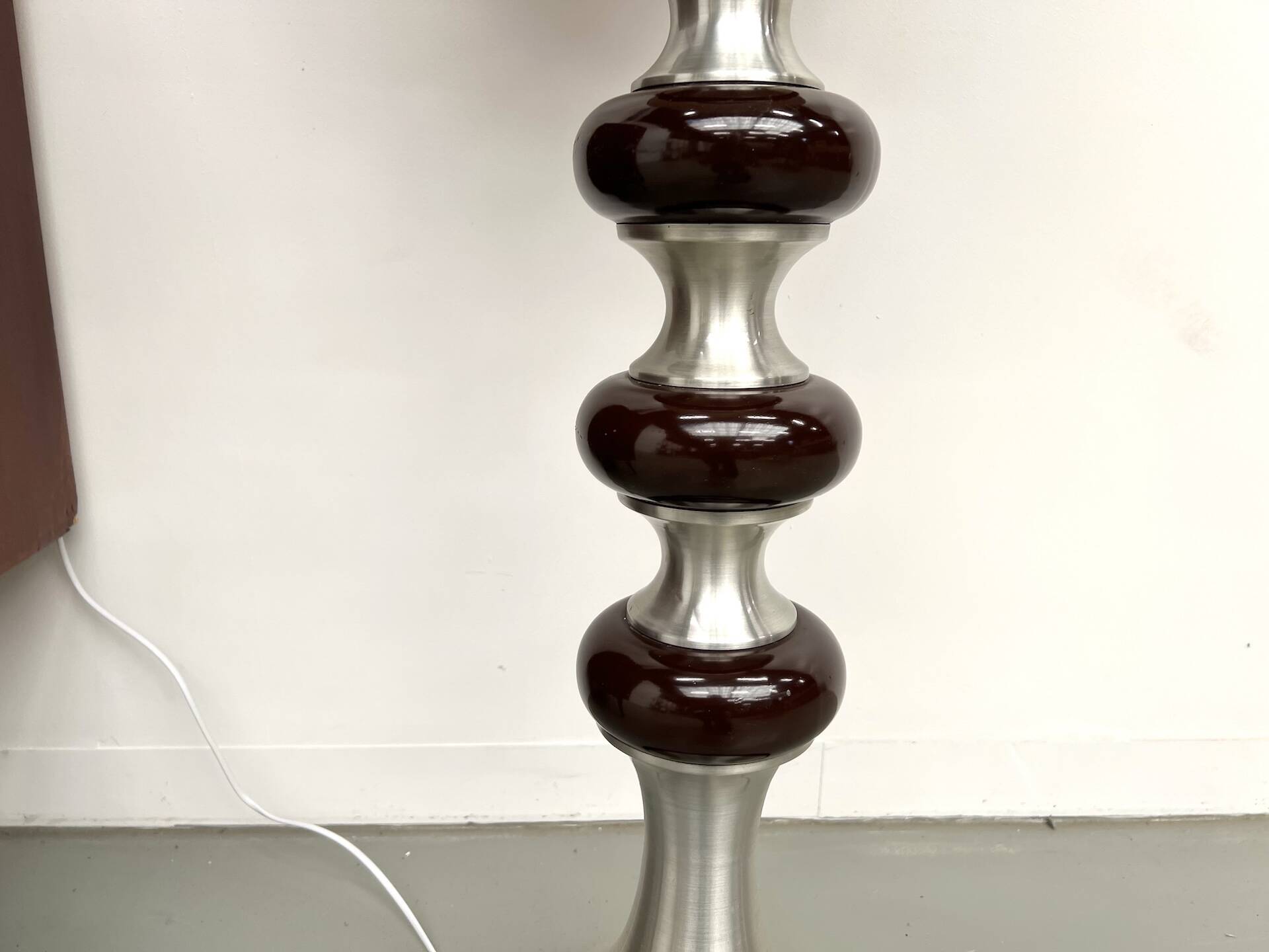 Modernist aluminum floor lamp