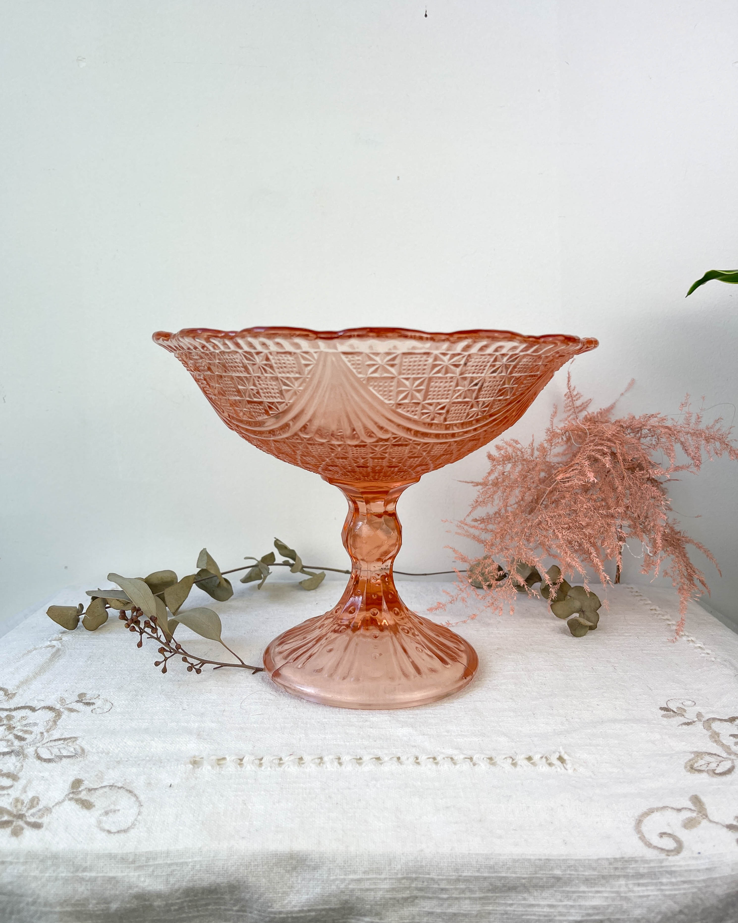 Vintage pink depression glass standing cut 50s