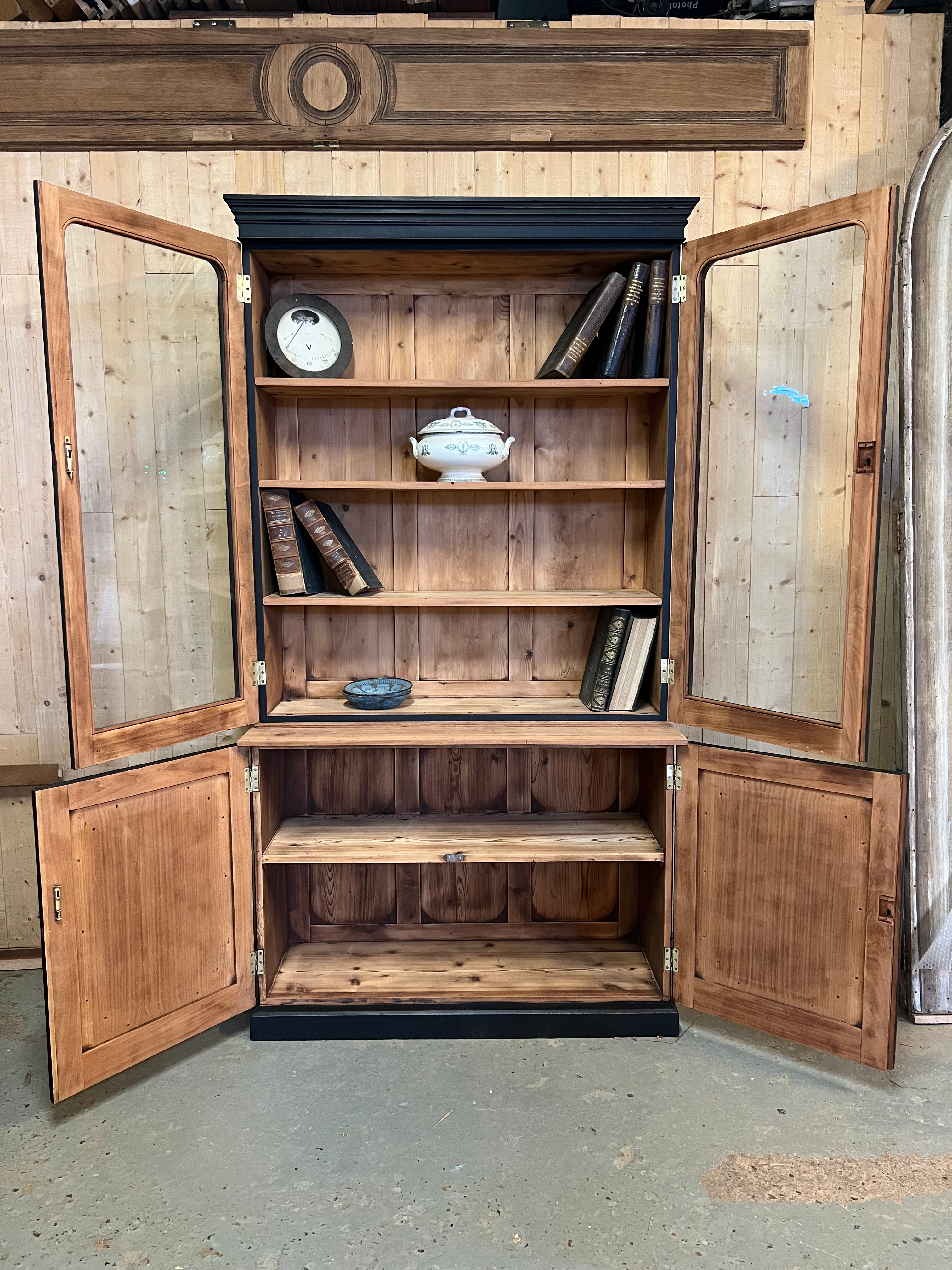 English two-body dresser