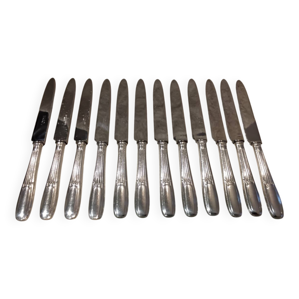 Lot De 12 Couteaux à Entremets En Métal Argenté - Orfèvre Guildart Sfam - Art De La Table