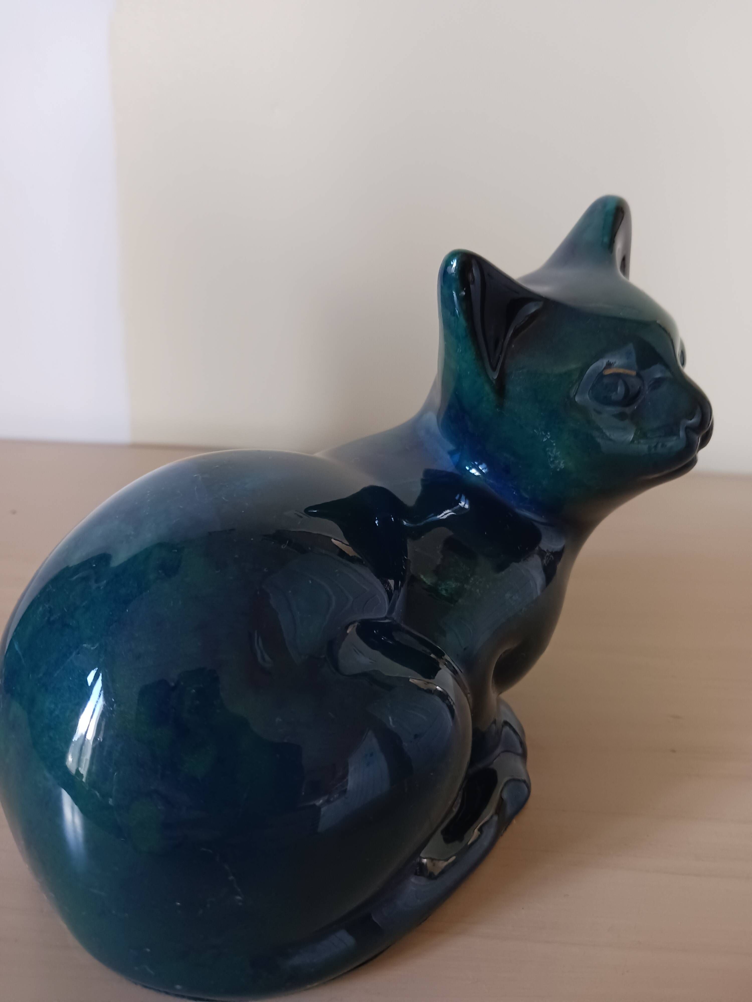 Blue ceramic cat, 1980s.