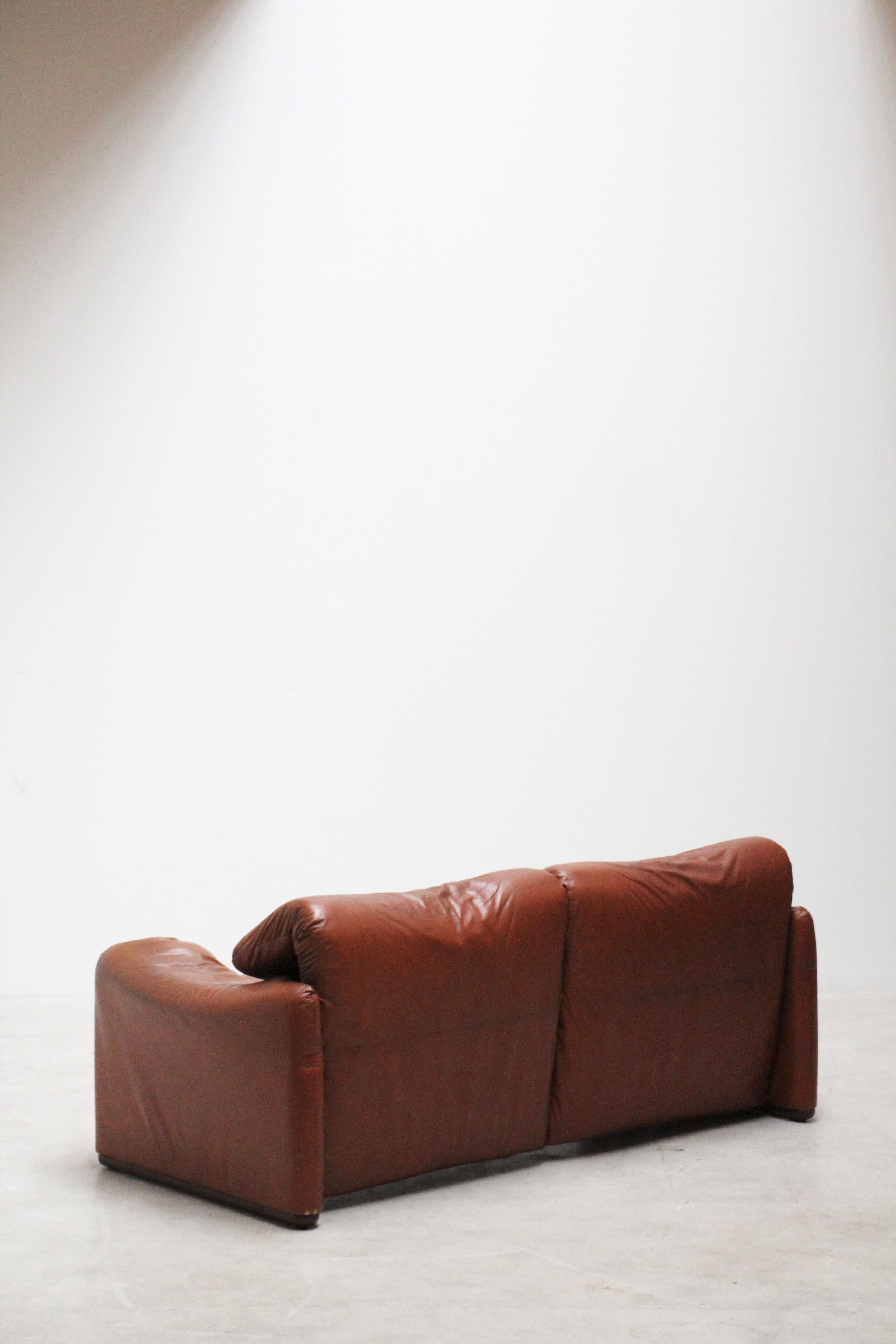 2 seater sofa Maralunga by Vico Magistretti