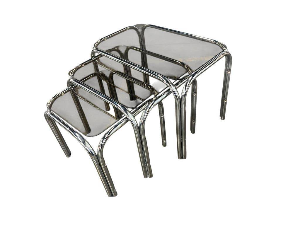 Set of 3 vintage chrome nesting tables / side tables.
