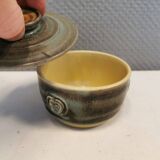 Lovely small ceramic sugar/jam jar, designed by Danish Jette Hellerøe 1970s.