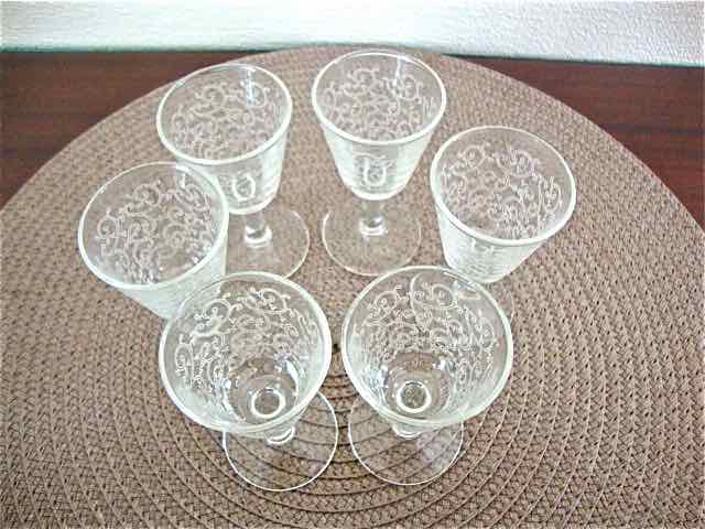 6 engraved glasses