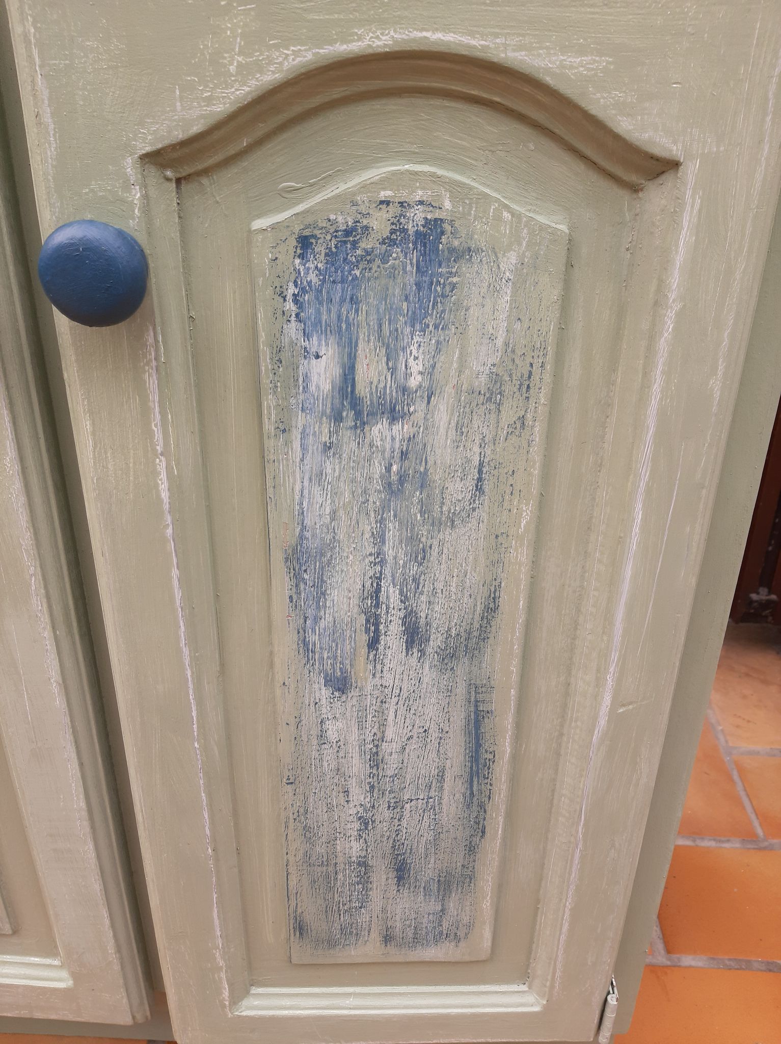 Entrance furniture