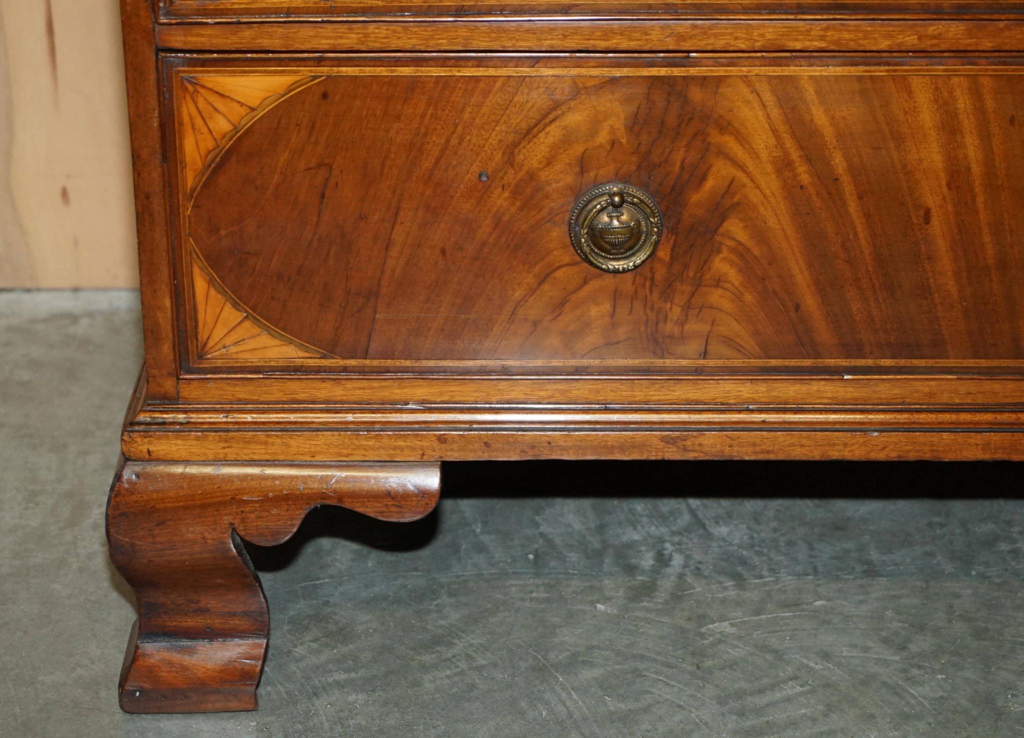George III Sheraton linen cupboard in walnut, circa 1760.