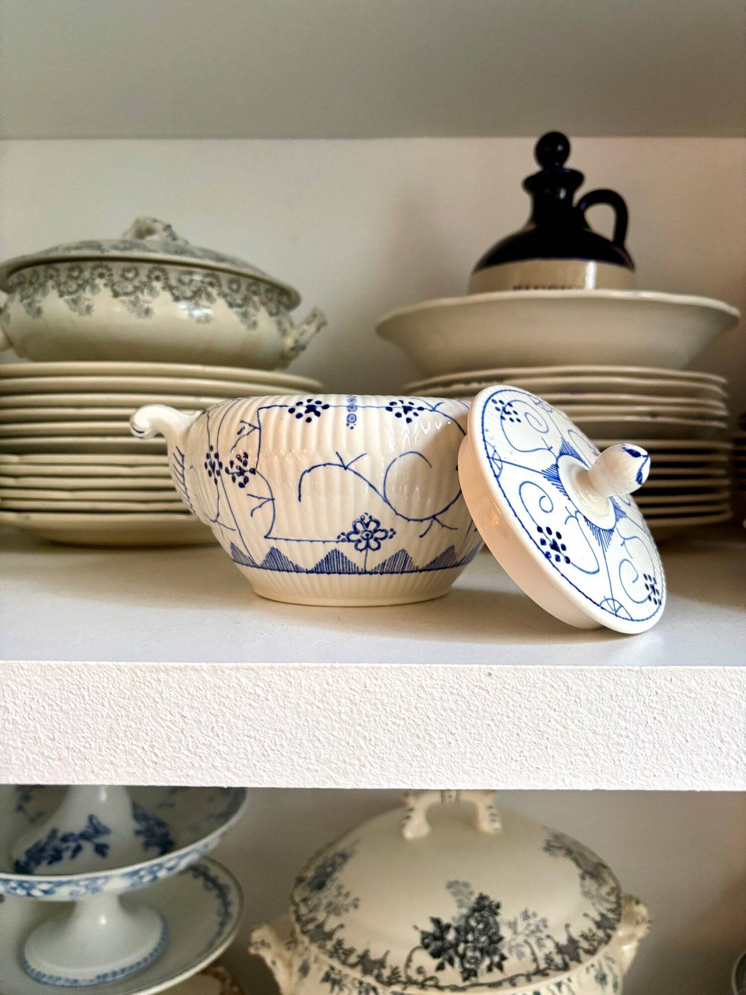 Sugar bowl, Sarreguemines earthenware jar in white and blue, "Copenhagen" pattern - early 20th century