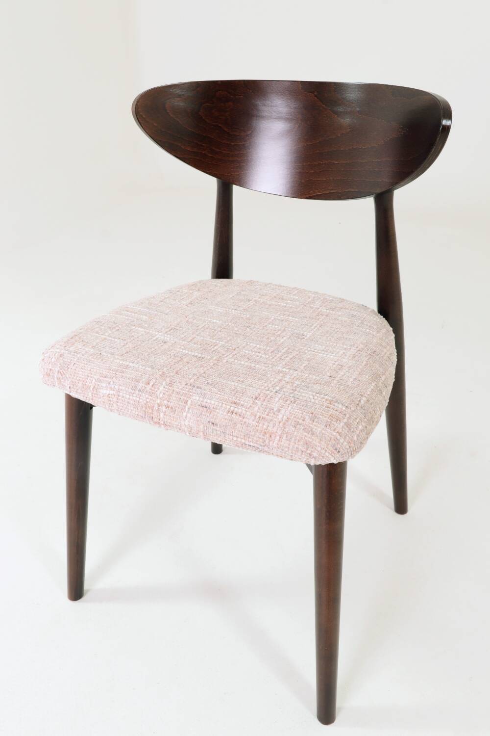 Pink Set of 6 dining chairs Scandinavian design, dark color wood 